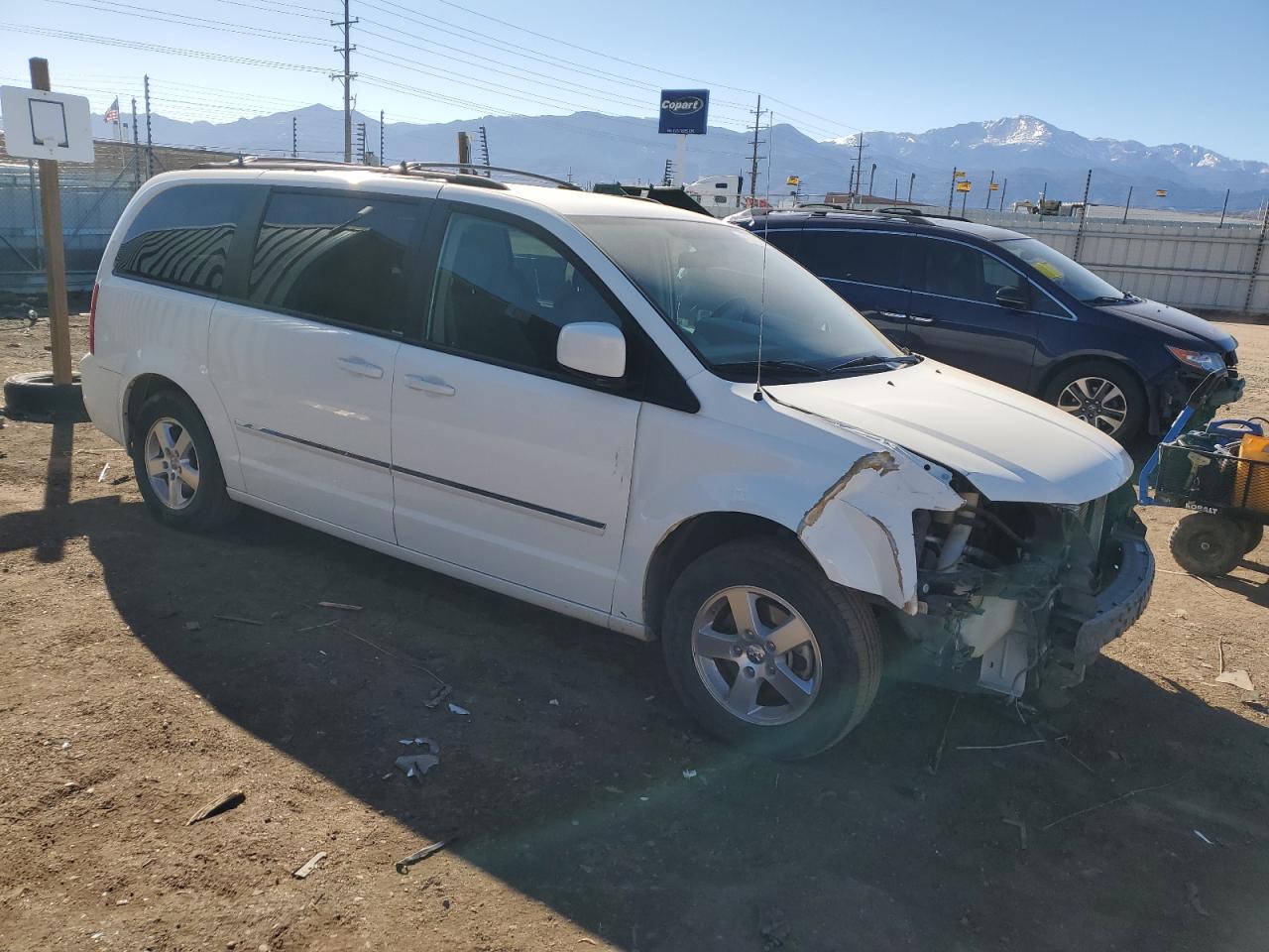 2009 Dodge Caravan - Image 4