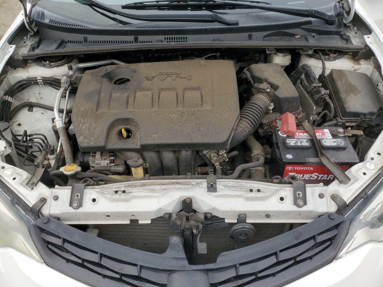 2014 Toyota Corolla - Image 12