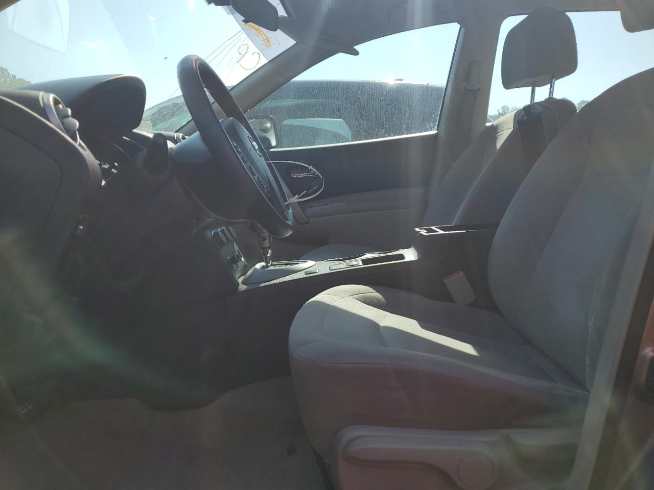 2015 Nissan Rogue - Image 7