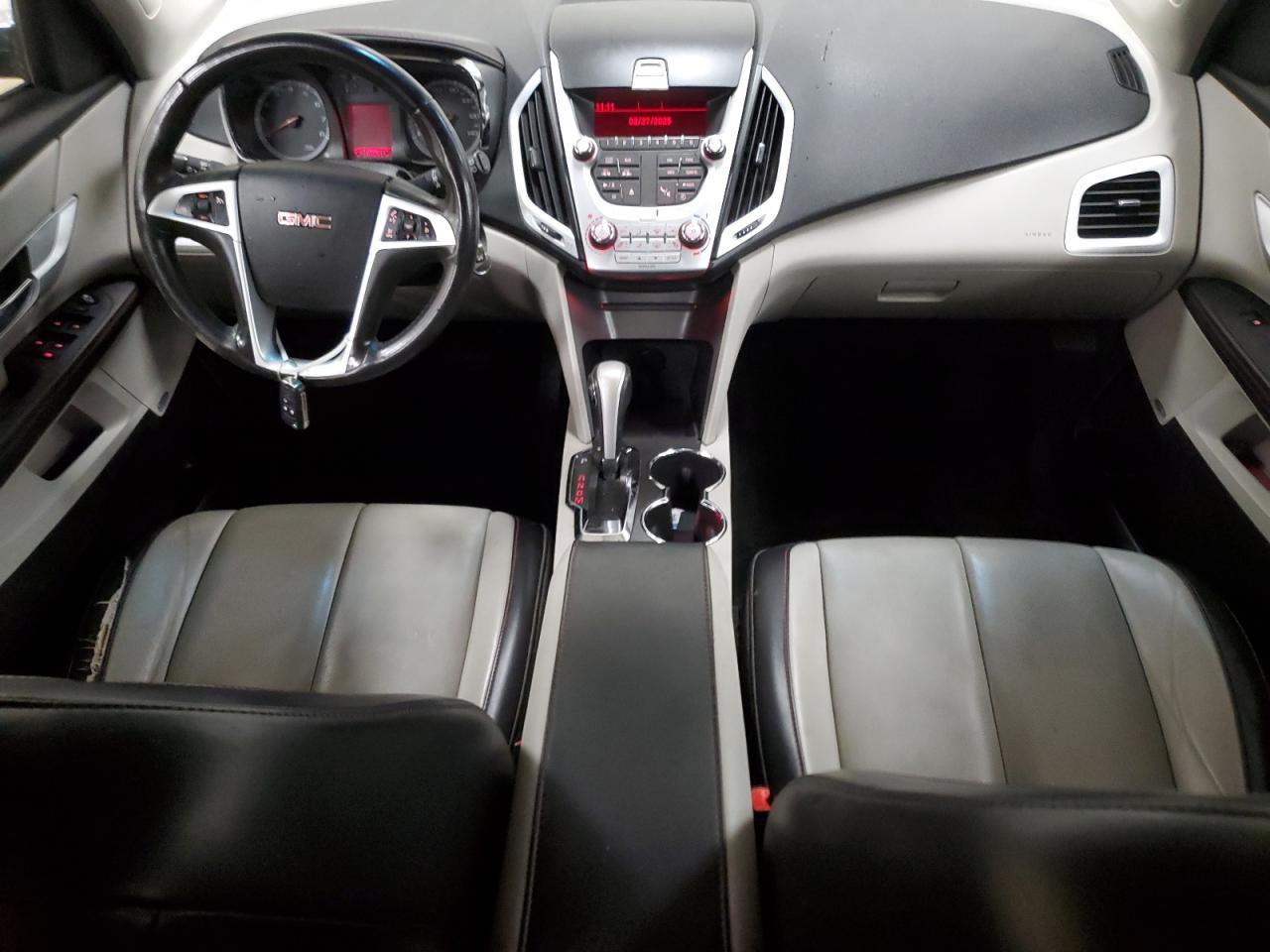 2010 GMC Terrain - Image 8