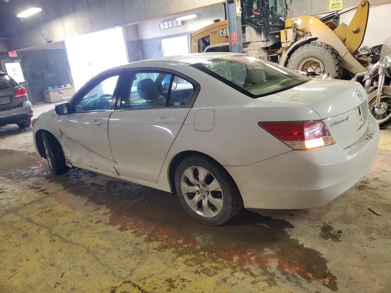 2010 Honda Accord - Image 2