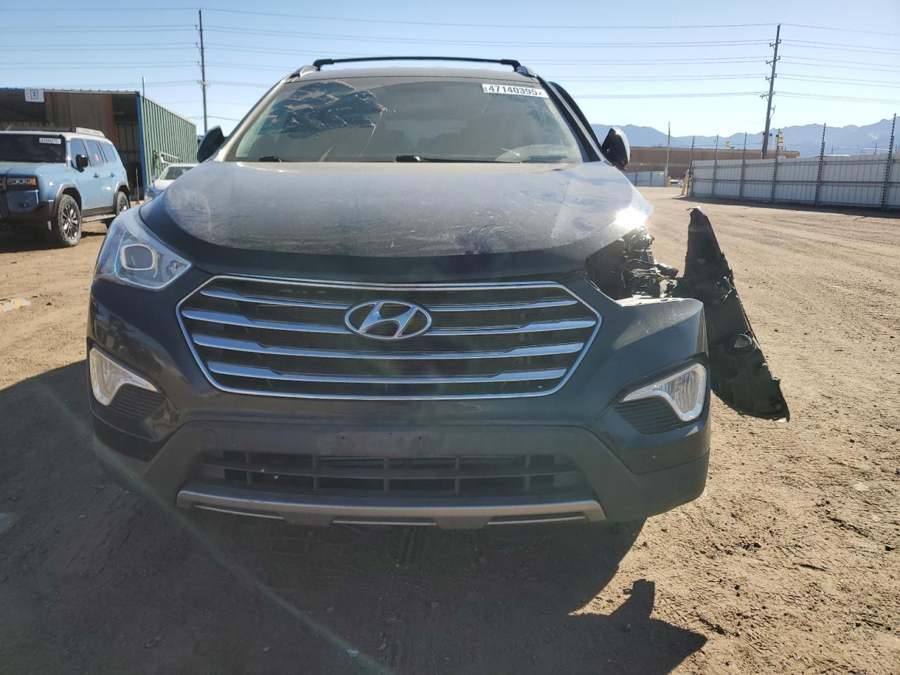 2015 Hyundai Santa Fe - Image 5