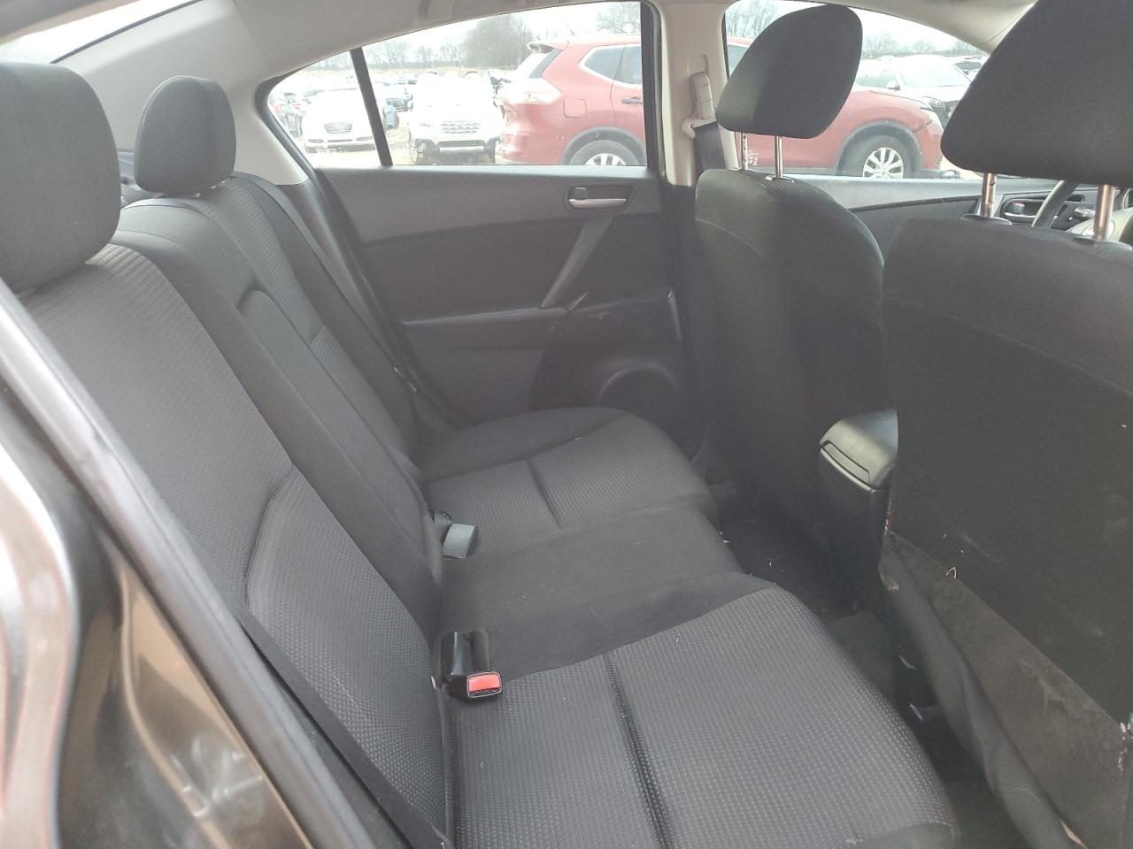 2012 Mazda 3 - Image 10