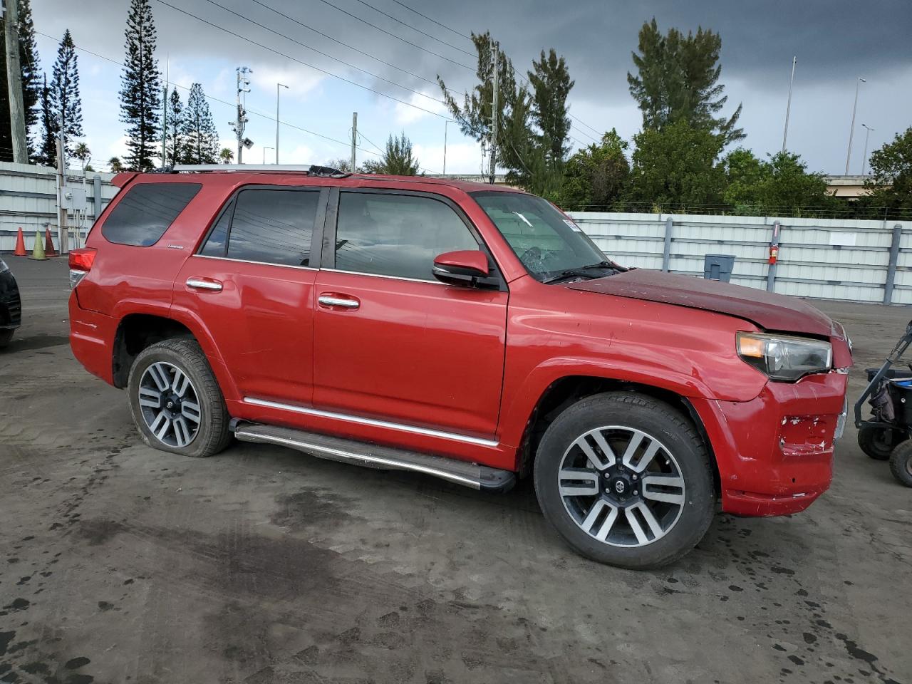 2020 Toyota 4Runner - Image 4