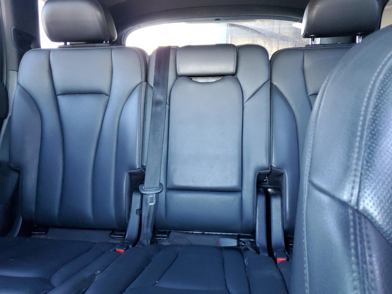 2018 Audi Q7 - Image 10