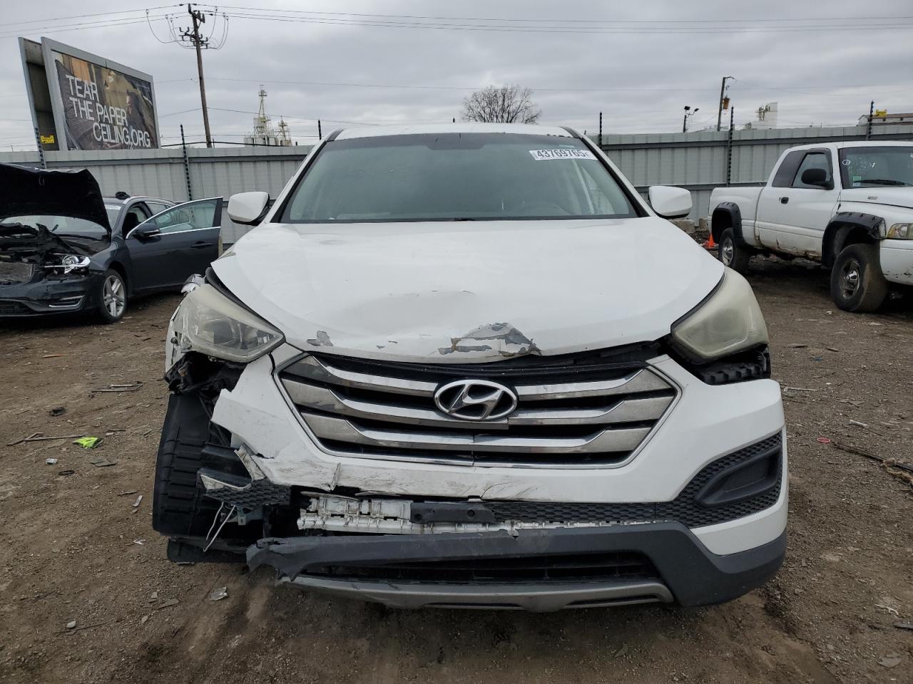 2013 Hyundai Santa Fe - Image 5