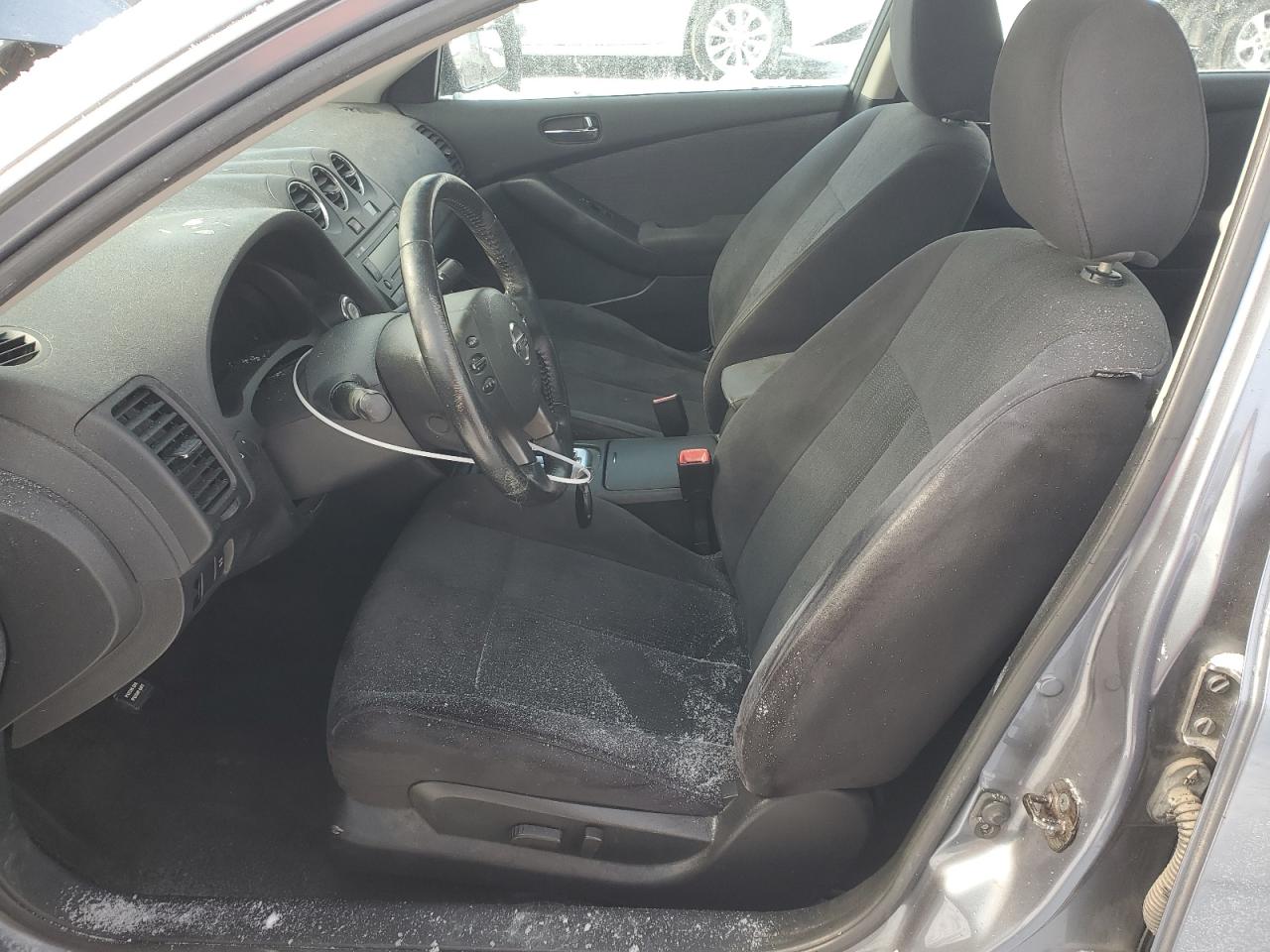 2010 Nissan Altima - Image 7