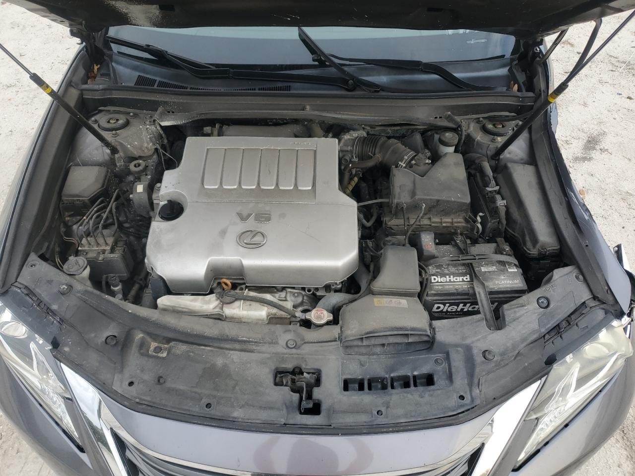 2017 Lexus ES - Image 12