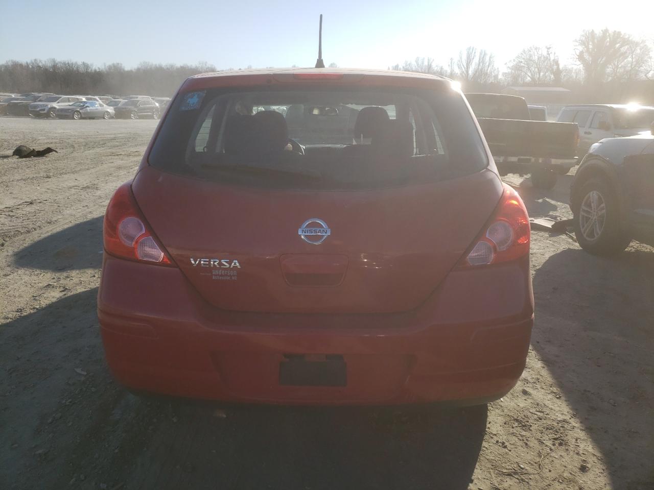 2011 Nissan Versa - Image 6