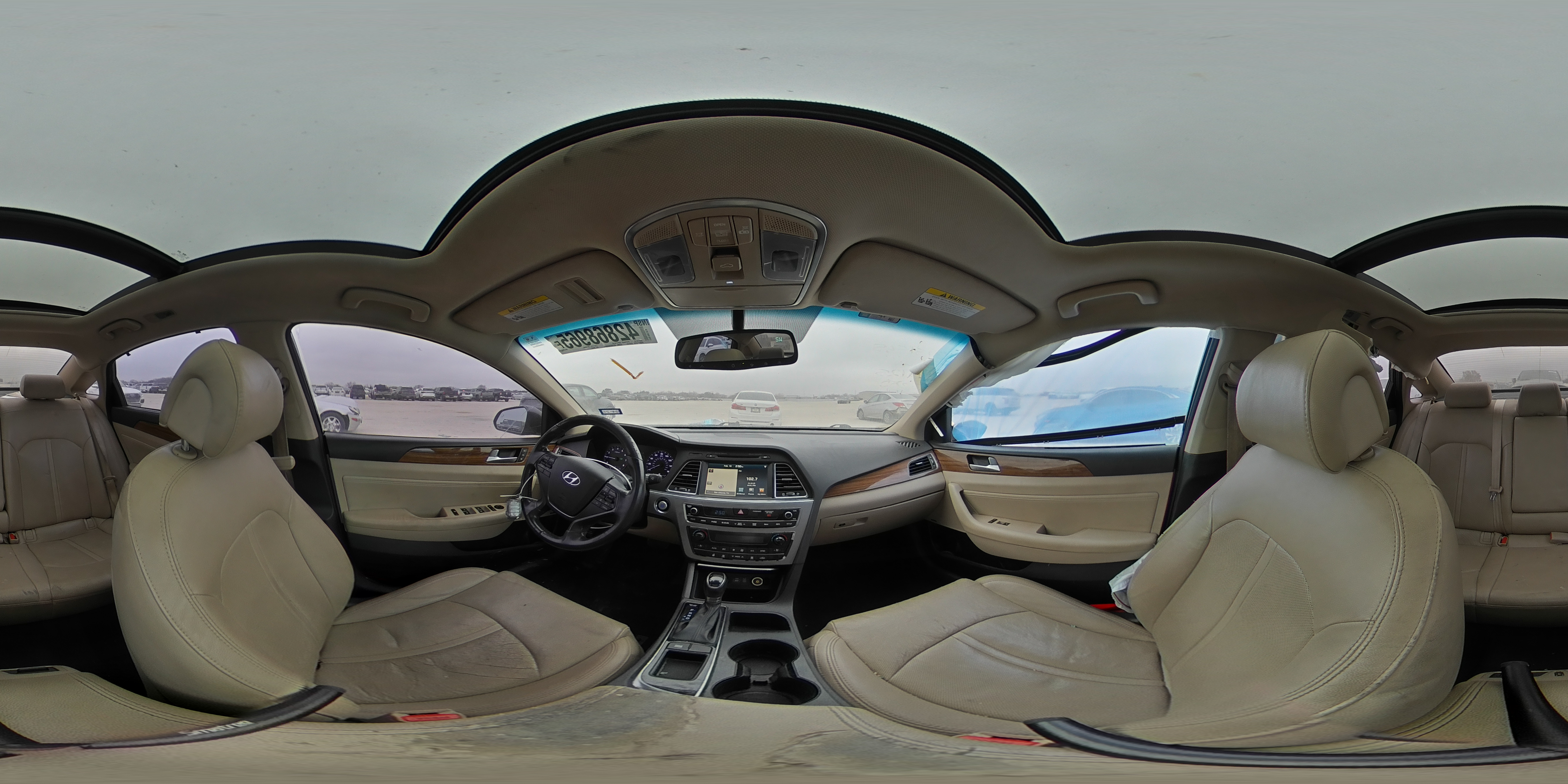 2015 Hyundai Sonata - Image 12