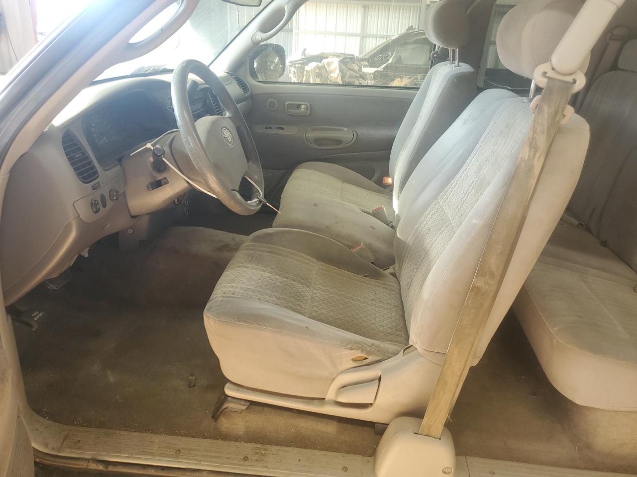 2003 Toyota Tundra - Image 7