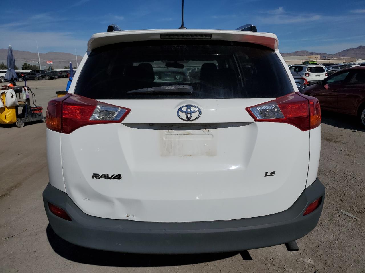 2014 Toyota RAV 4 - Image 6