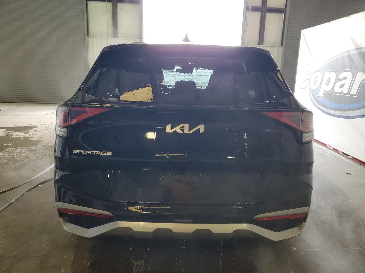 2023 Kia Sportage - Image 6