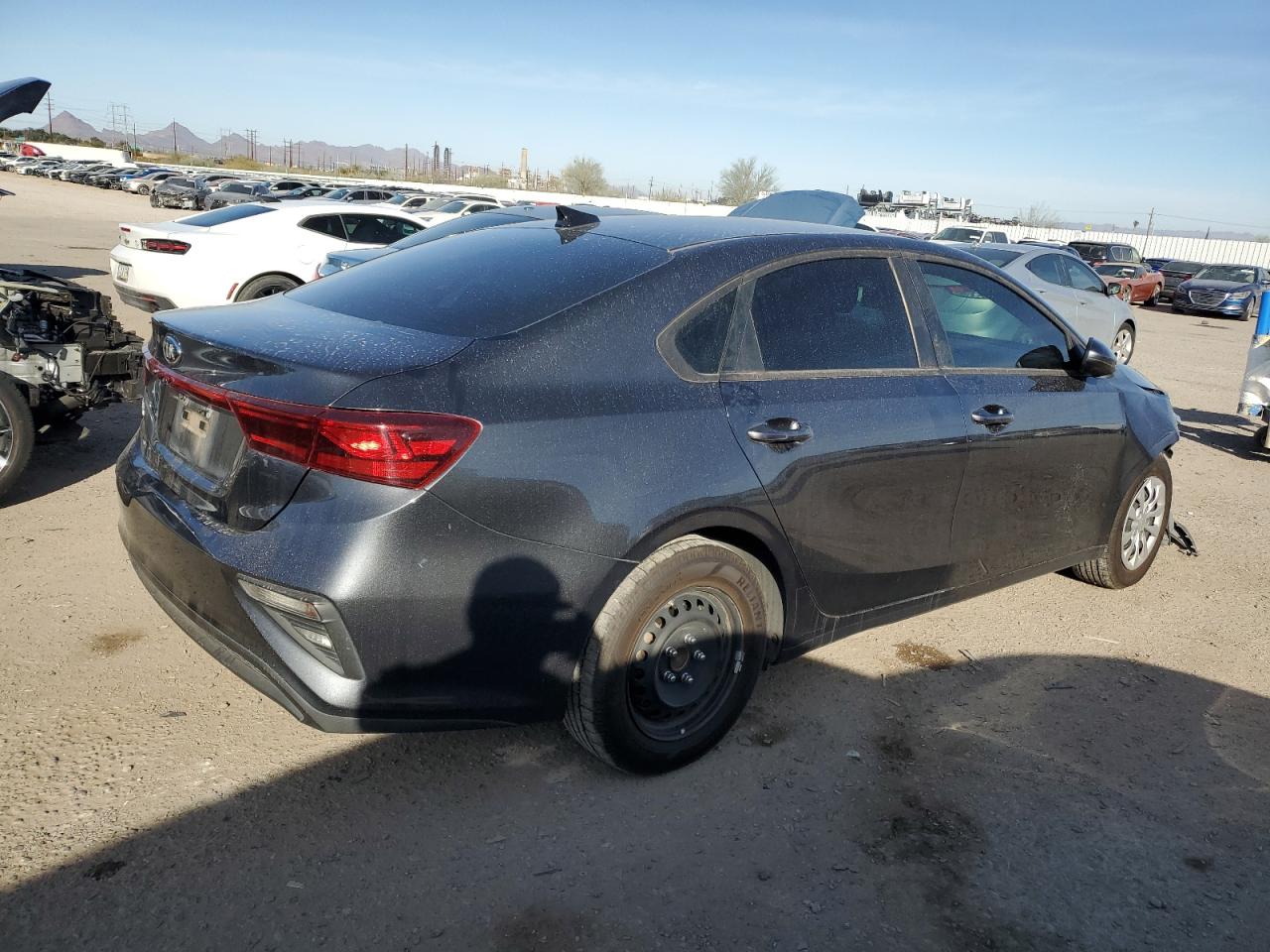 2021 Kia Forte - Image 3