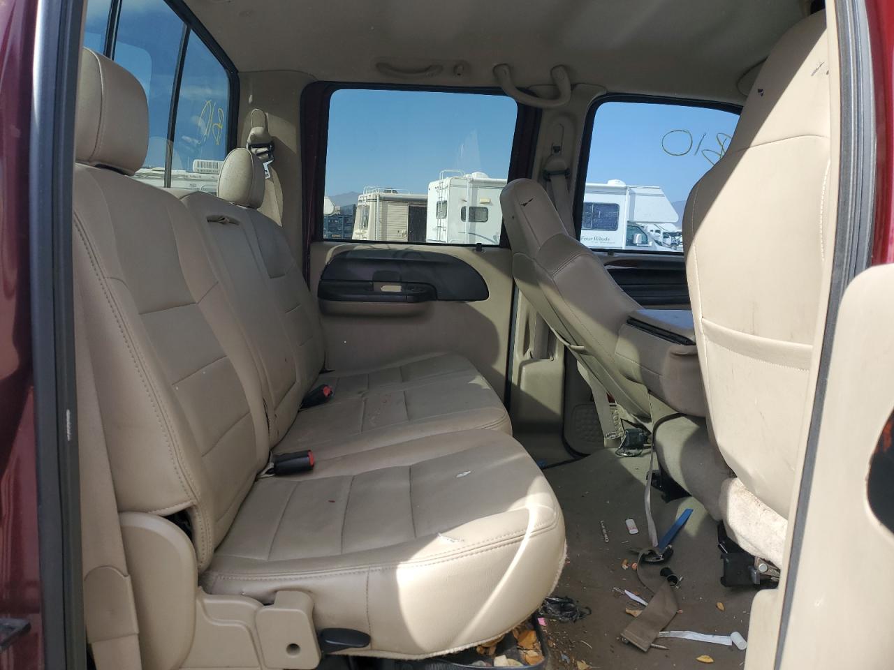 2006 Ford F350 - Image 10