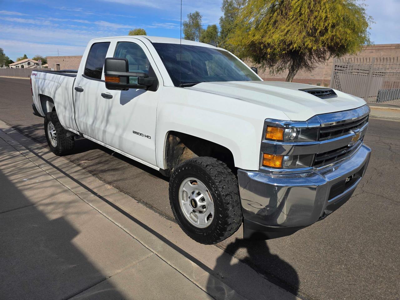 VIN: 2GC2KREG9K1130721 2019 CHEVROLET ALL Models