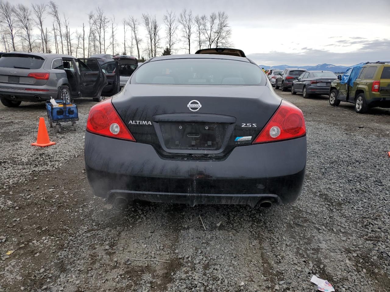 2010 Nissan Altima - Image 6