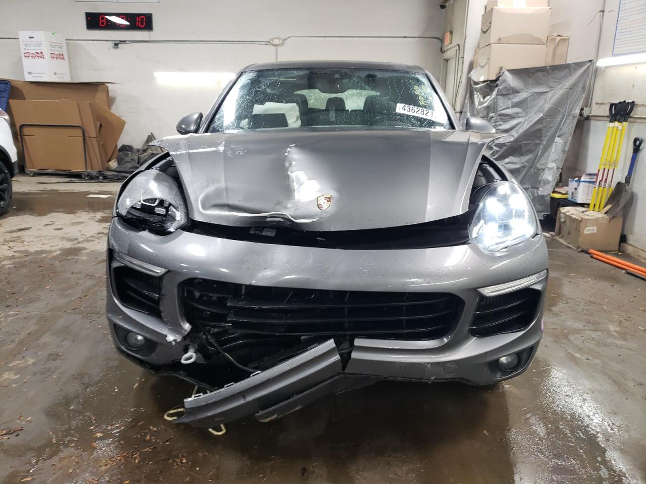 2015 Porsche Cayenne - Image 5