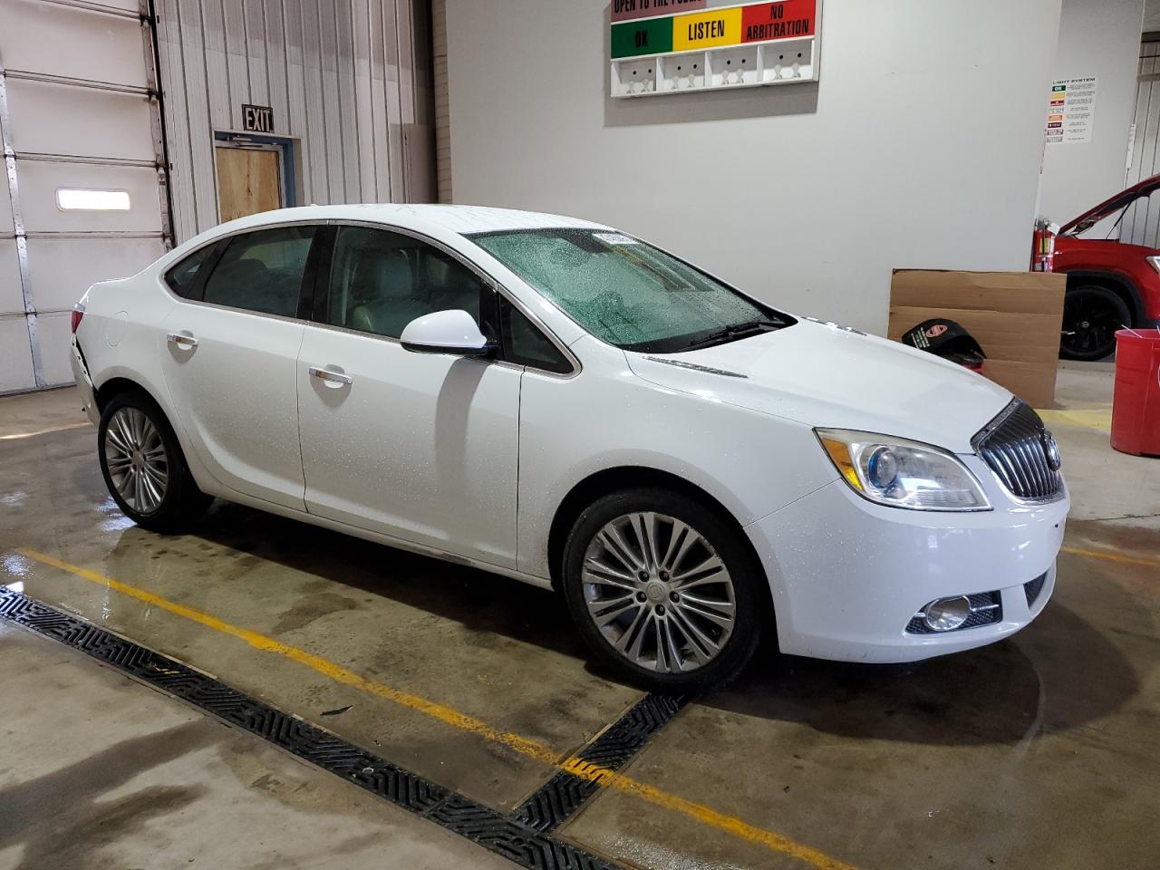 2013 Buick Verano - Image 4