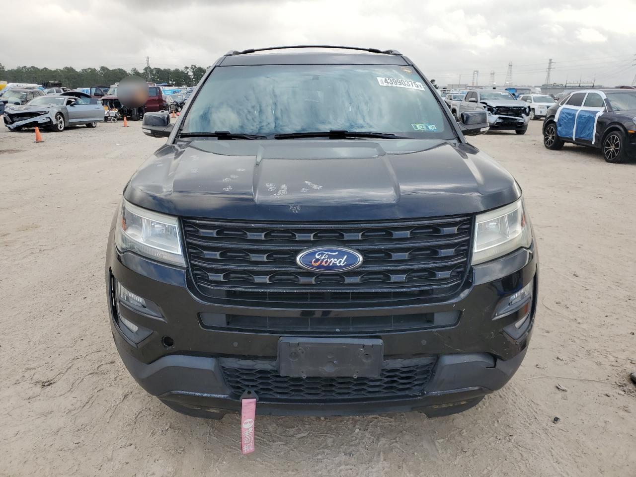 2017 Ford Explorer - Image 6