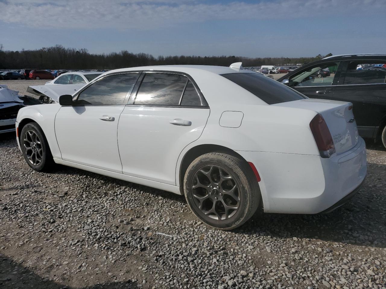 2016 Chrysler 300 - Image 2