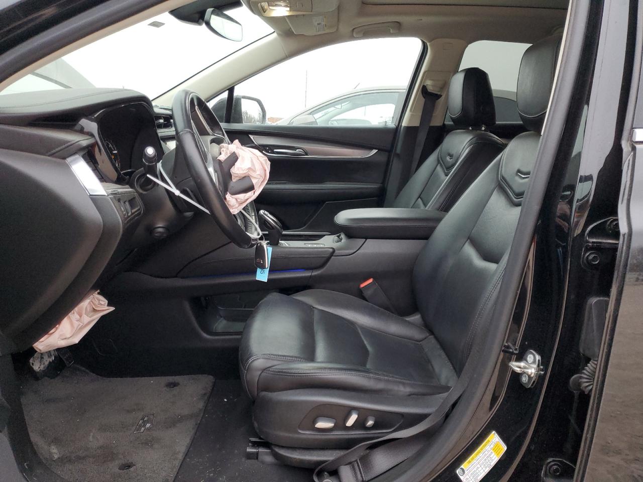 2018 Cadillac XT5 - Image 7