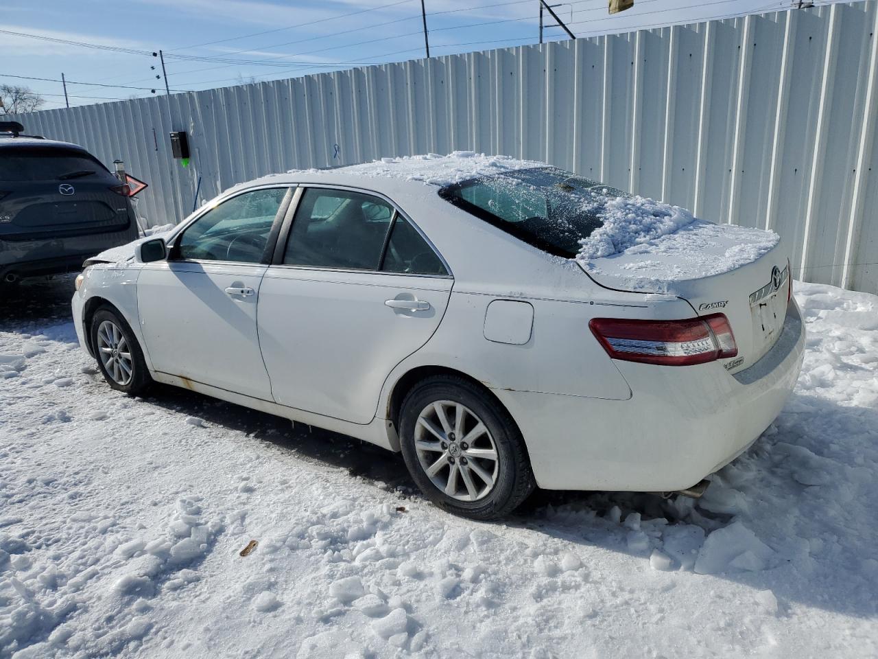2011 Toyota Camry - Image 2