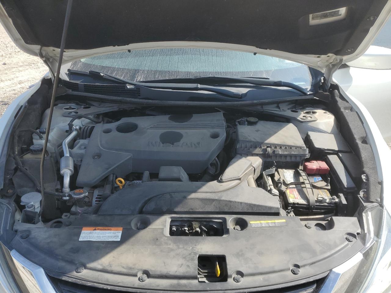 2017 Nissan Altima - Image 11