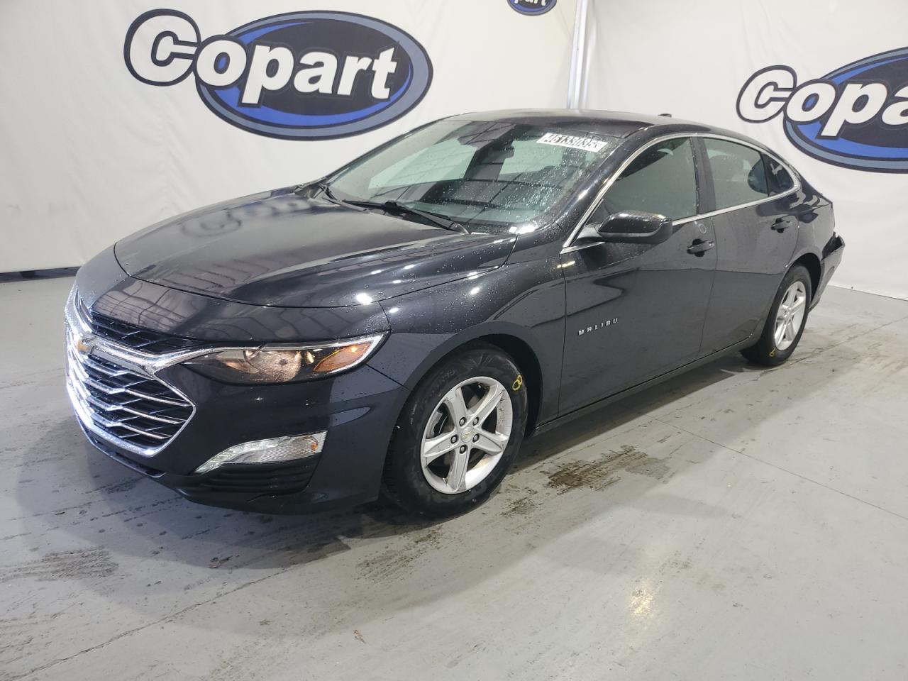 2023 Chevrolet Malibu - Image 1