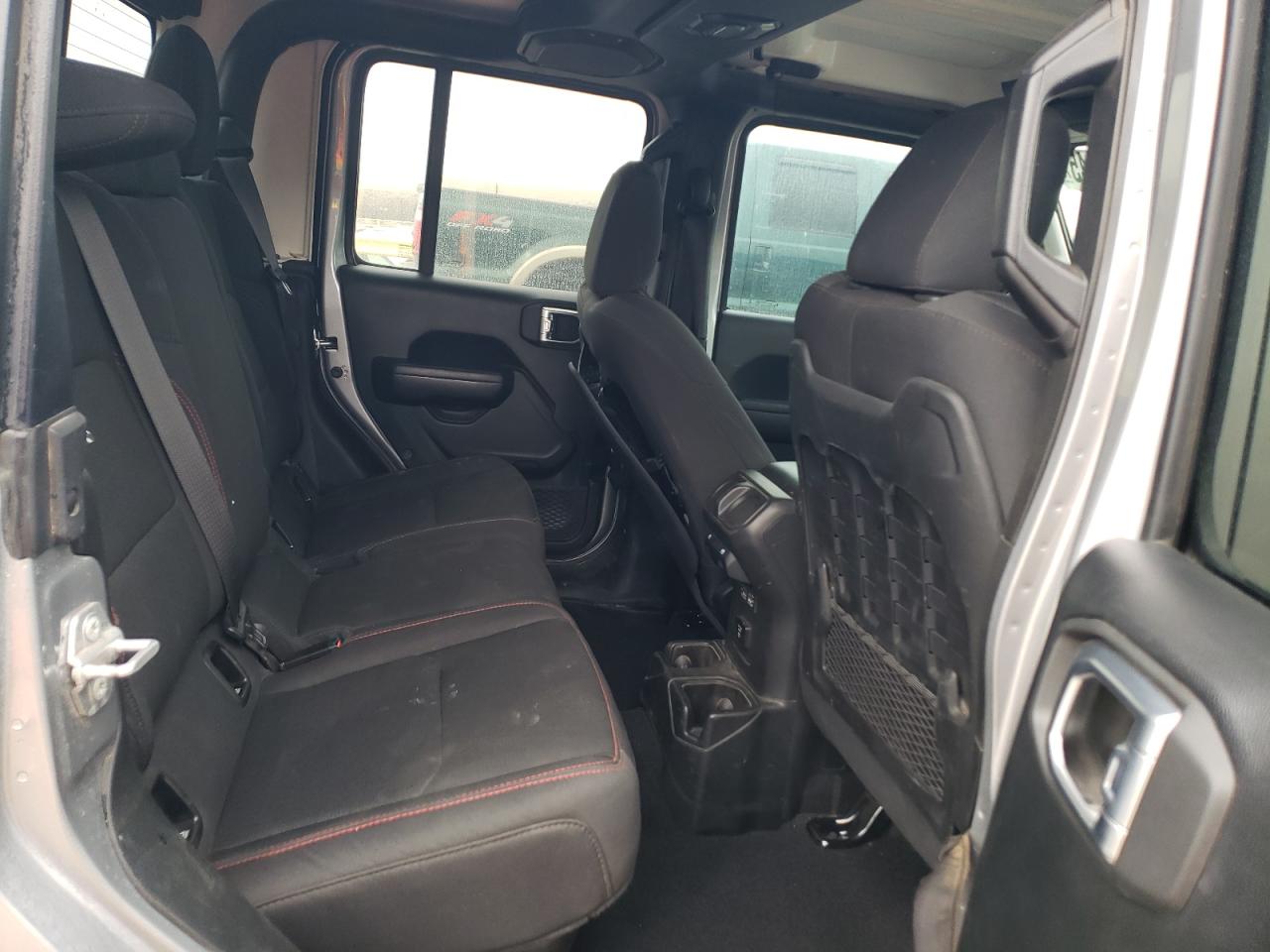 2021 Jeep Gladiator - Image 10