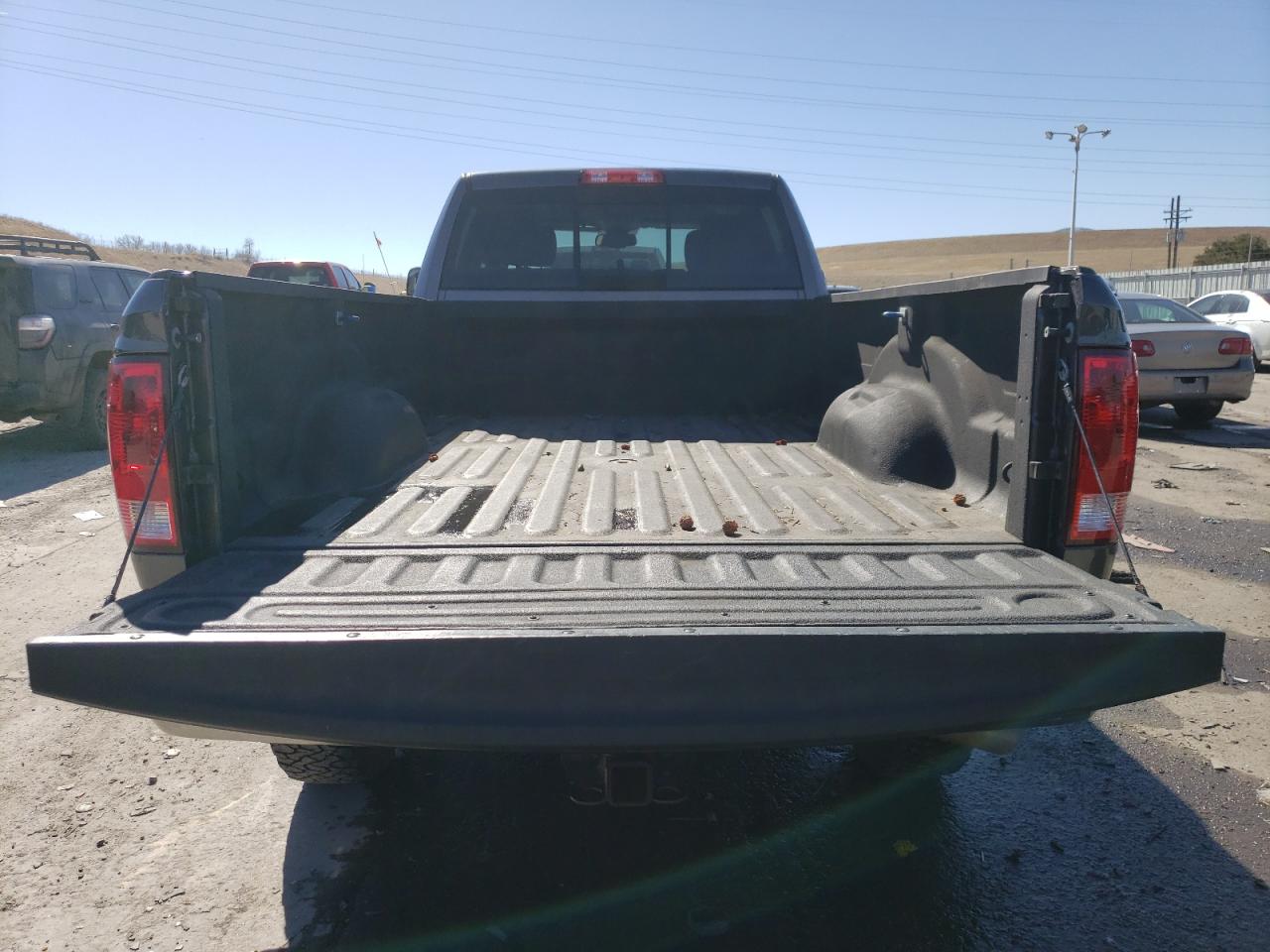 2014 RAM 3500 - Image 6