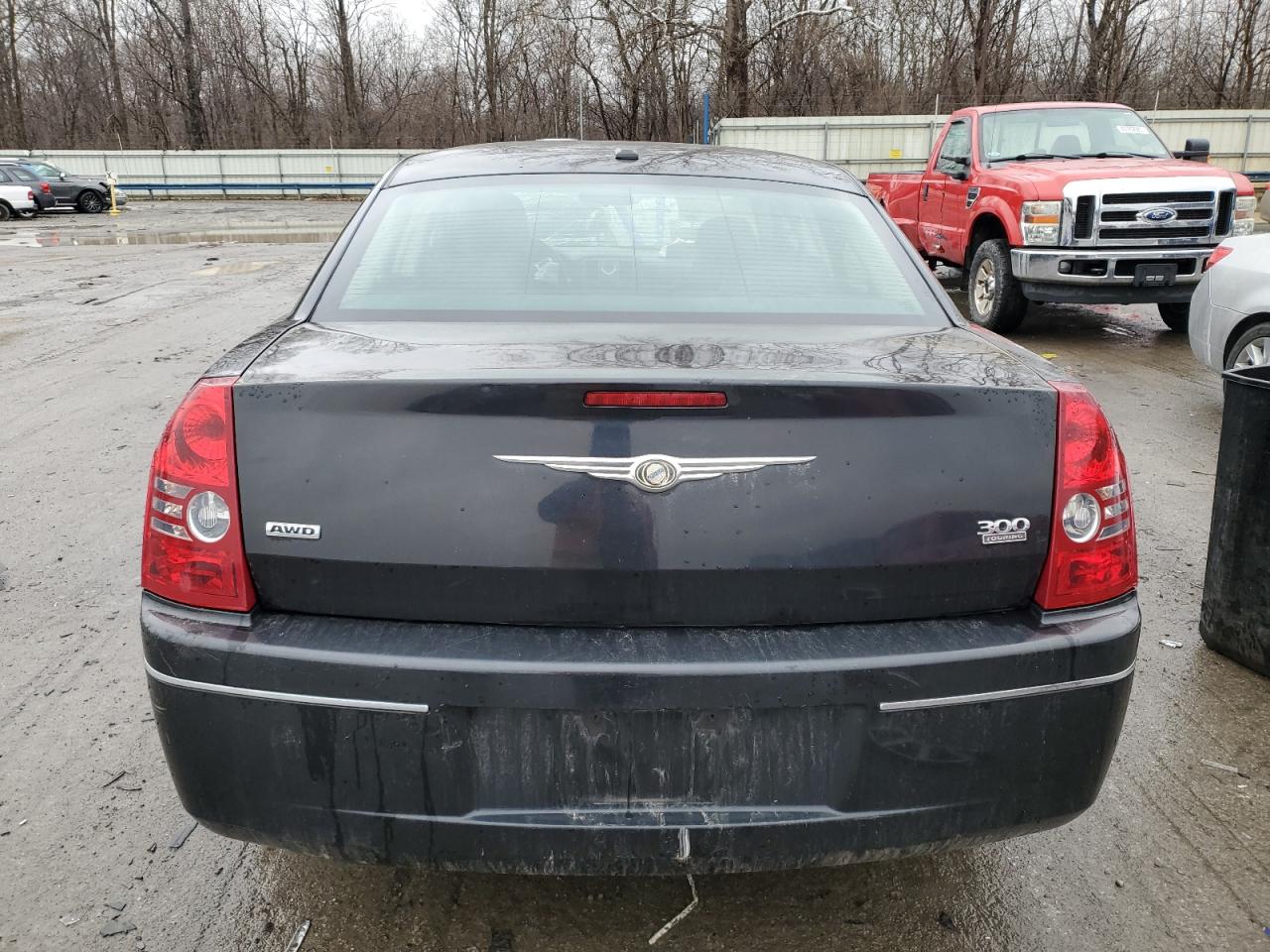 2010 Chrysler 300 - Image 6