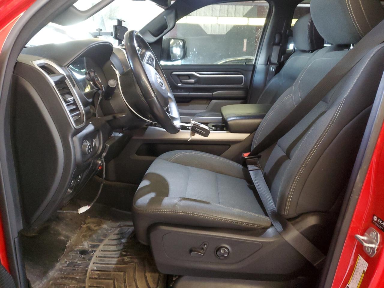 2021 RAM 1500 - Image 7