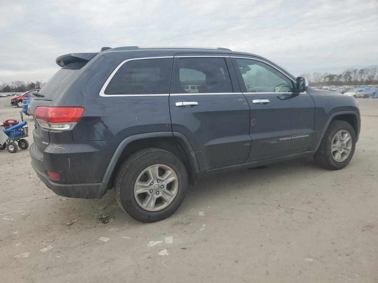 2014 Jeep Grand Cherokee - Image 3