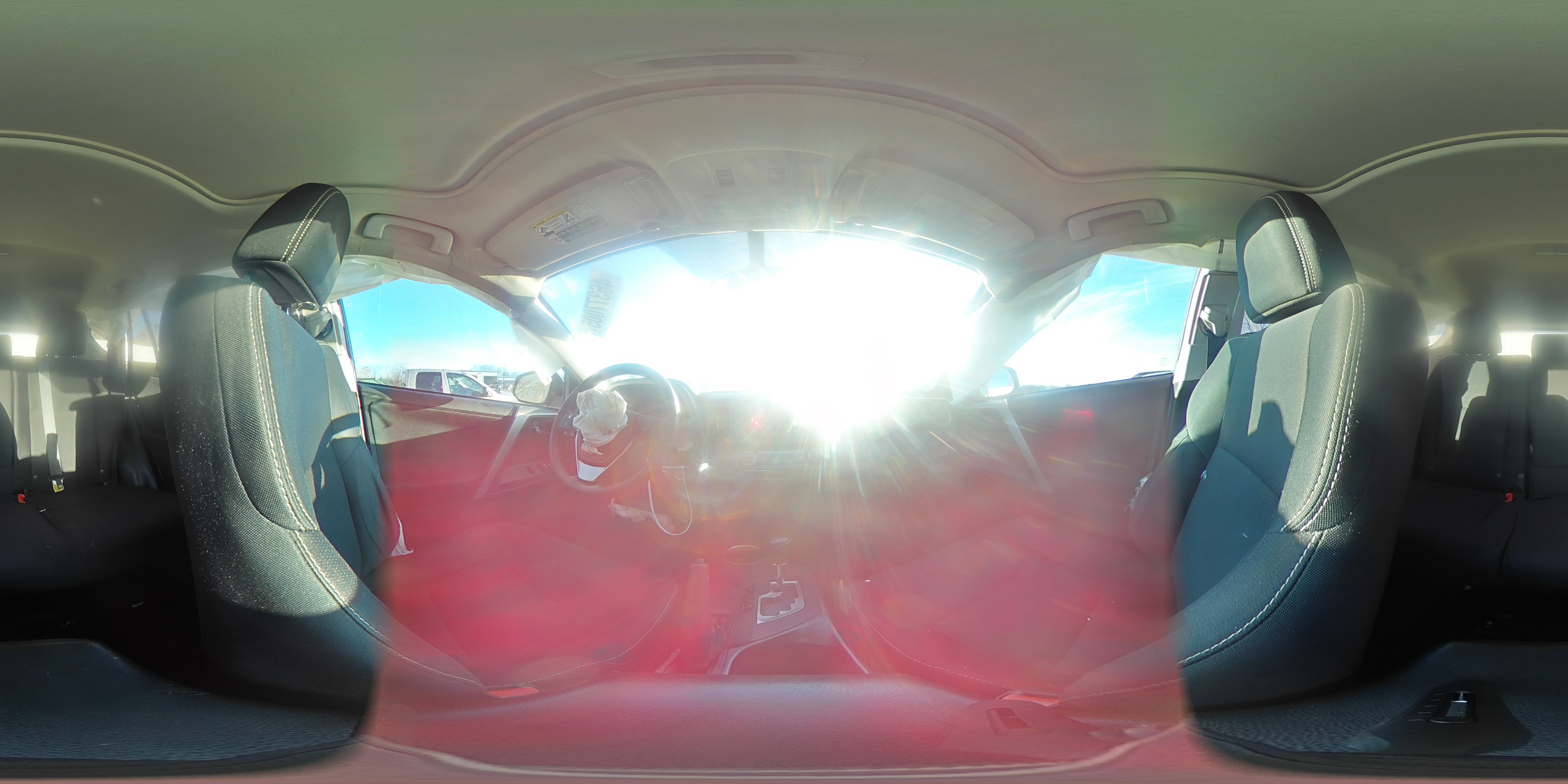 2015 Toyota RAV 4 - Image 12