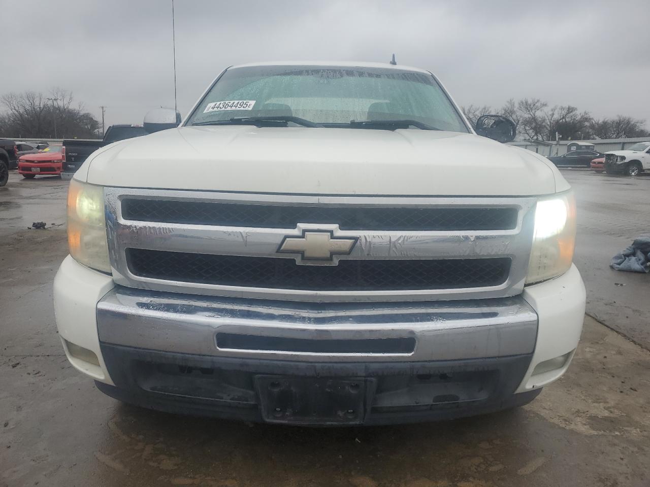 2009 Chevrolet Silverado - Image 5