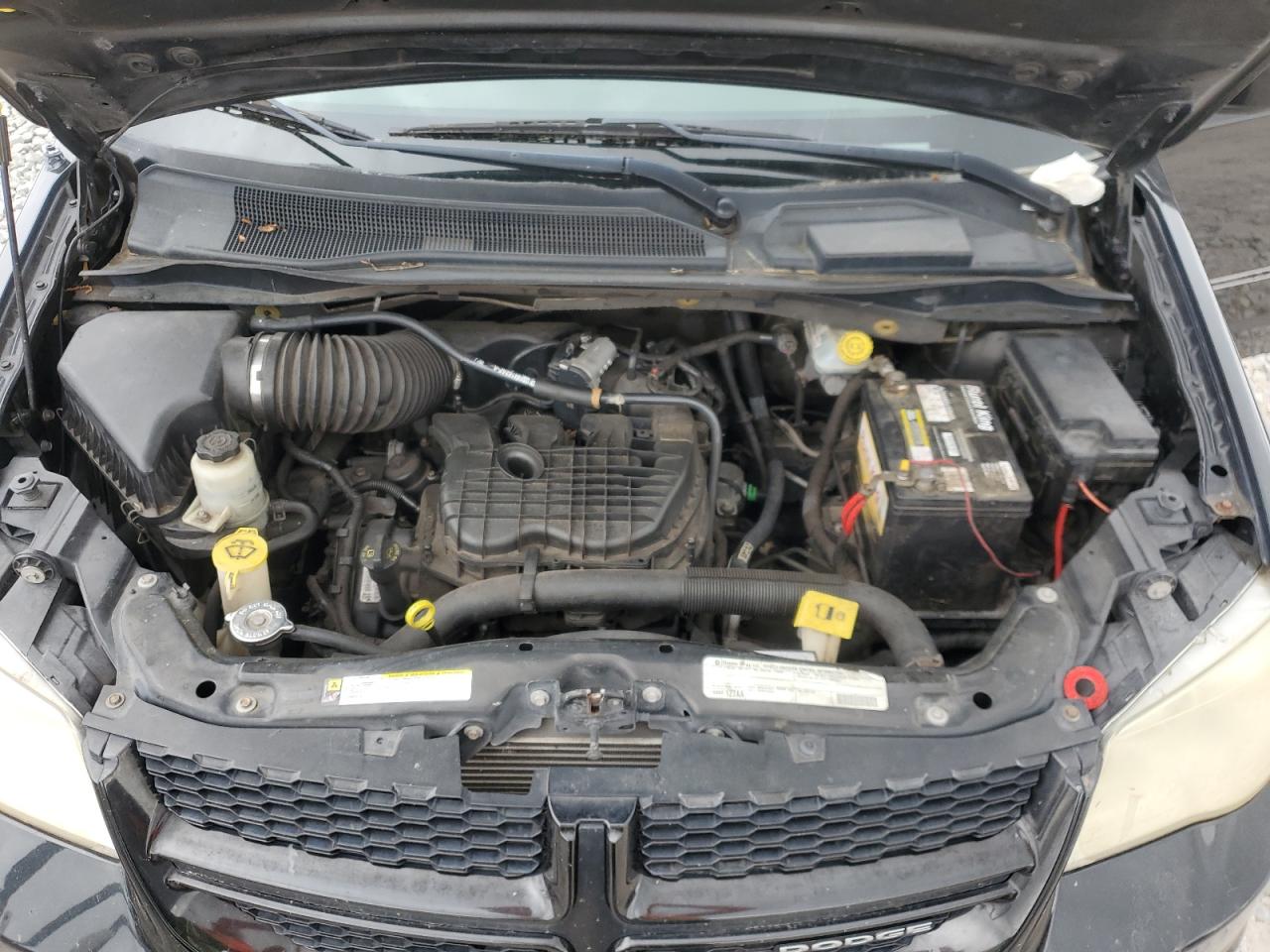 2011 Dodge Caravan - Image 13