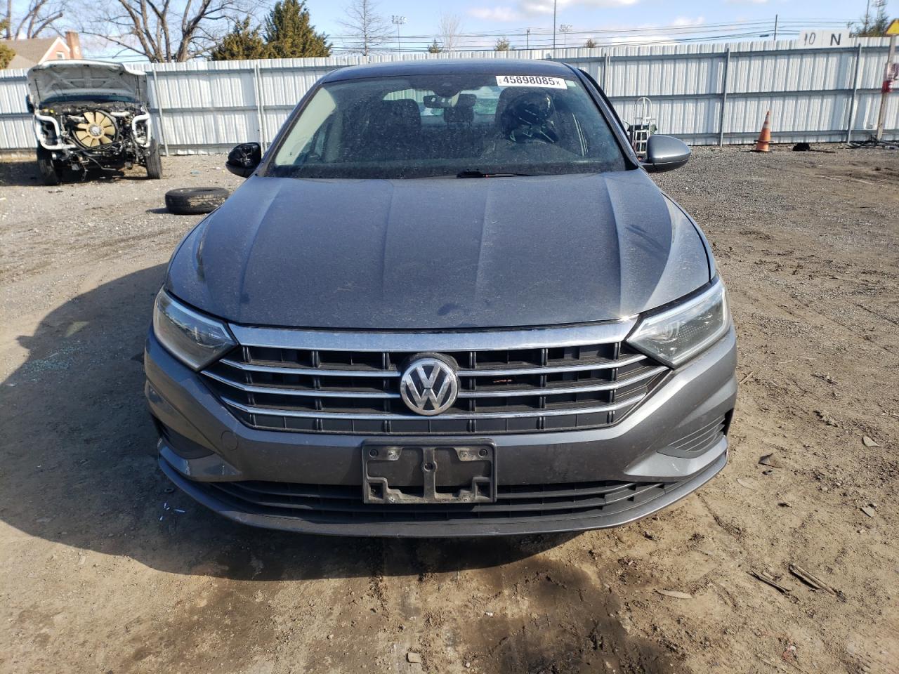 2019 Volkswagen Jetta - Image 5