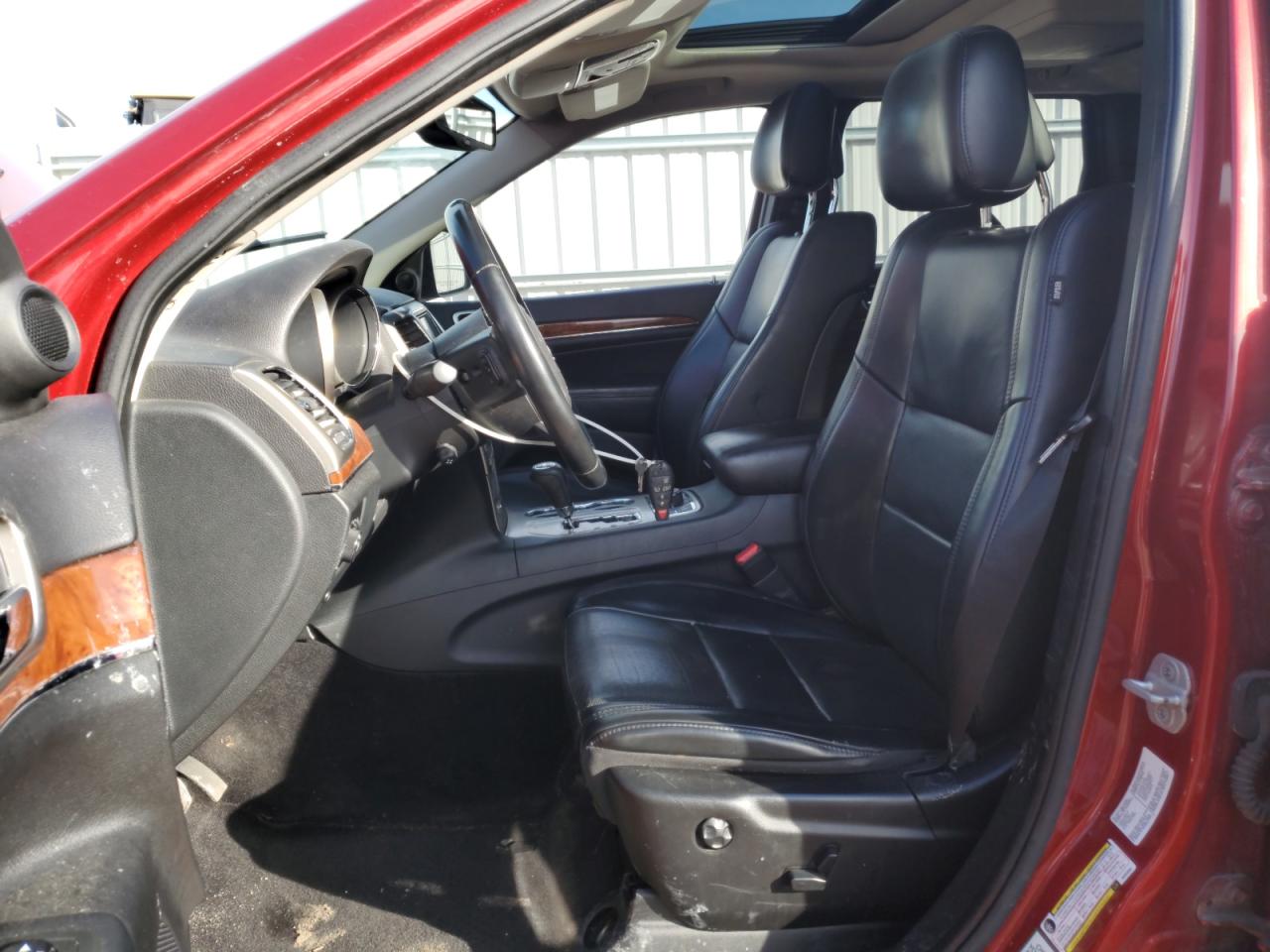 2011 Jeep Grand Cherokee - Image 7