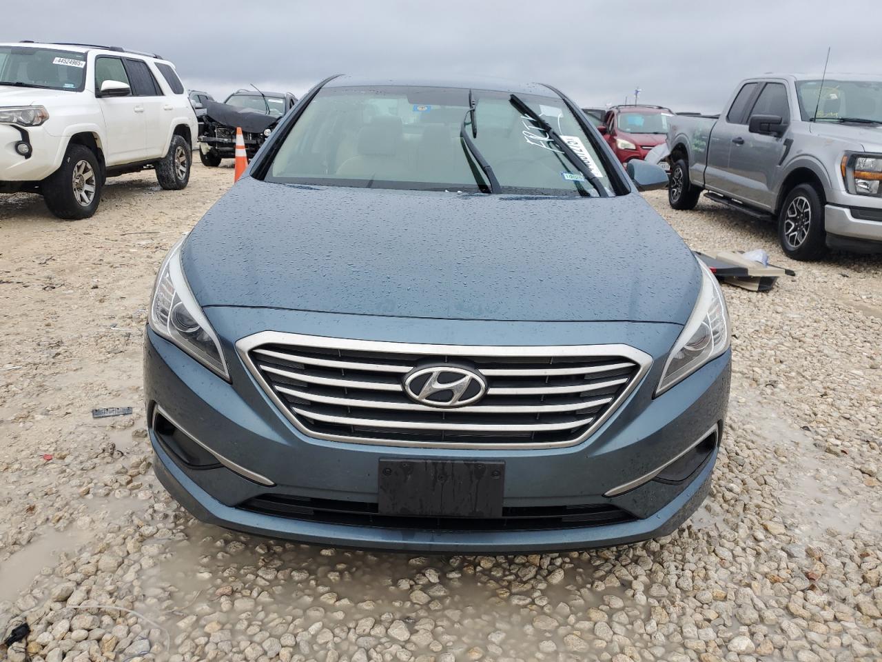 2017 Hyundai Sonata - Image 5