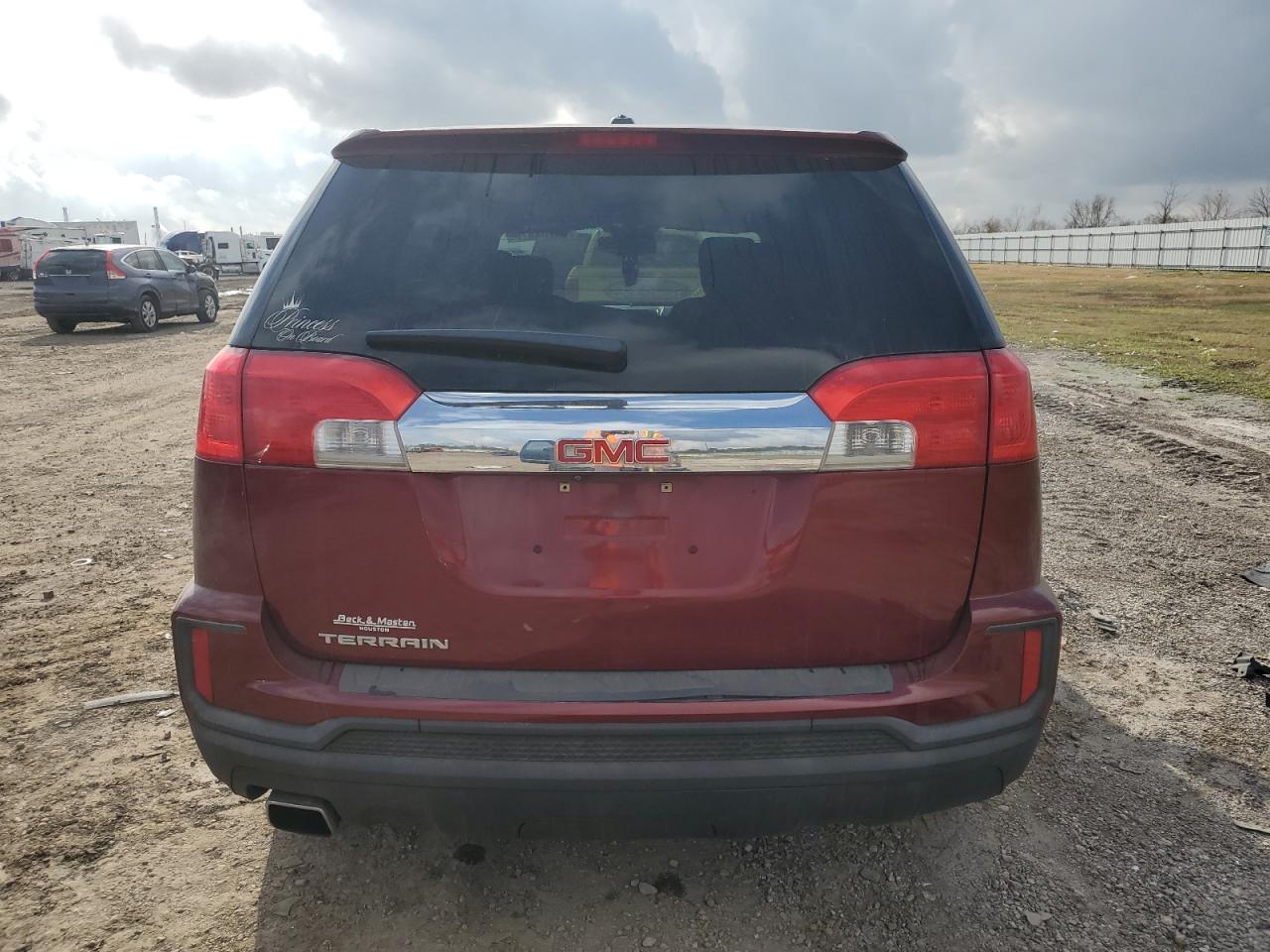 2017 GMC Terrain - Image 6