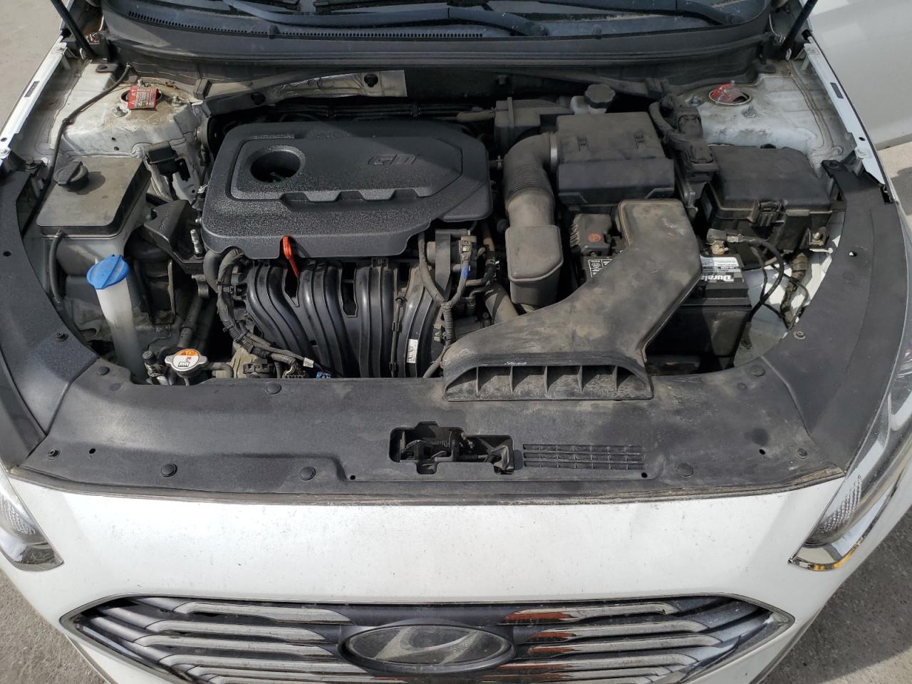 2018 Hyundai Sonata - Image 11