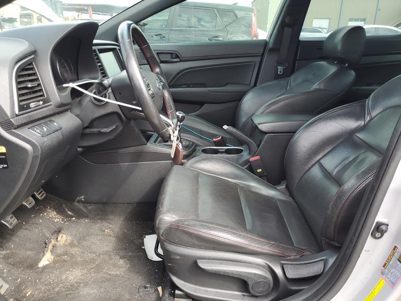 2018 Hyundai Elantra - Image 7