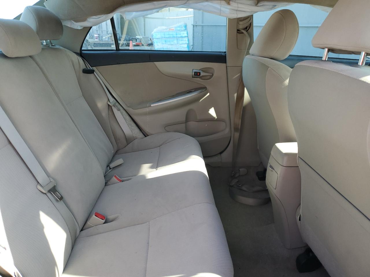 2011 Toyota Corolla - Image 10