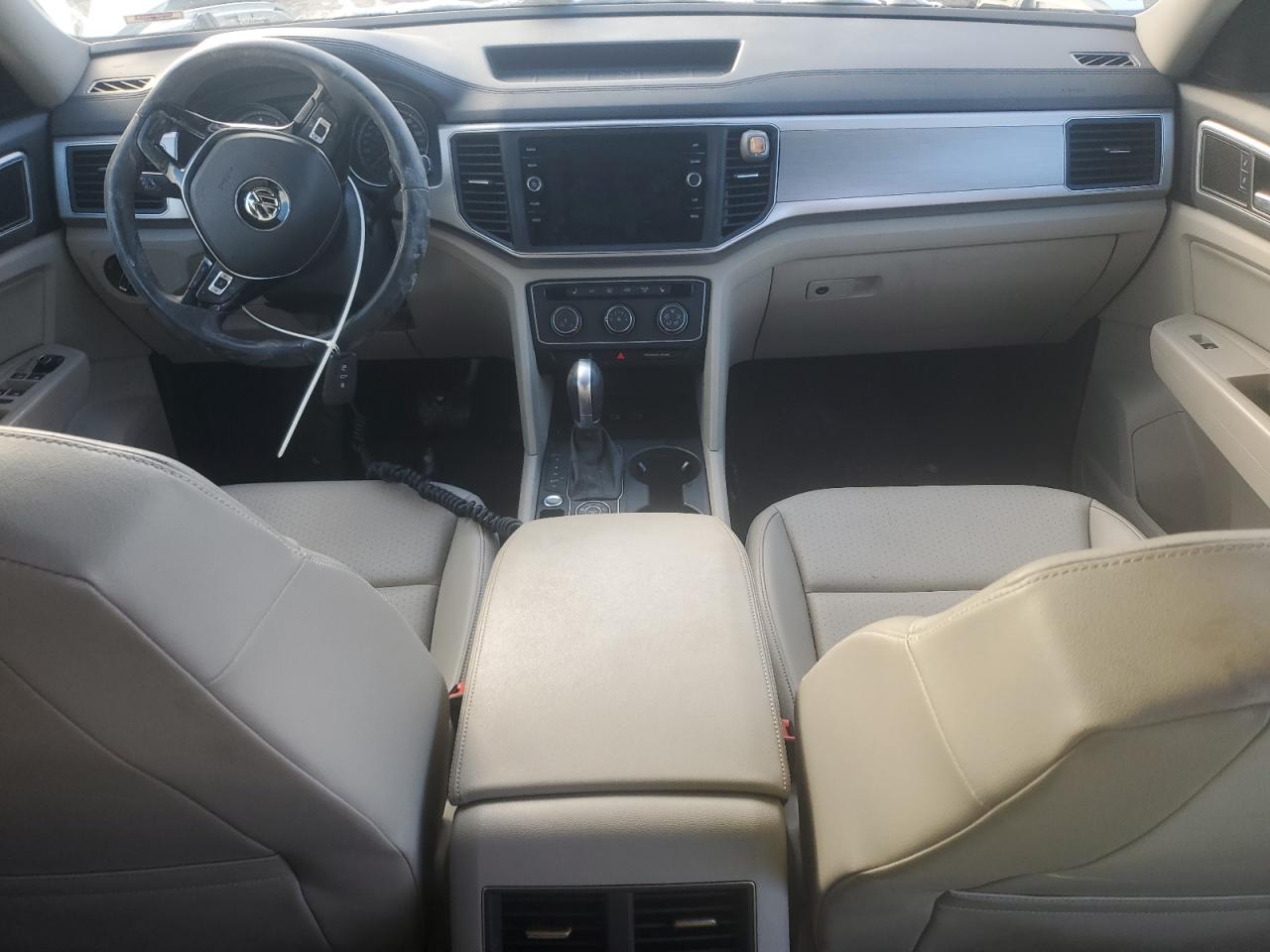 2018 Volkswagen Atlas - Image 8