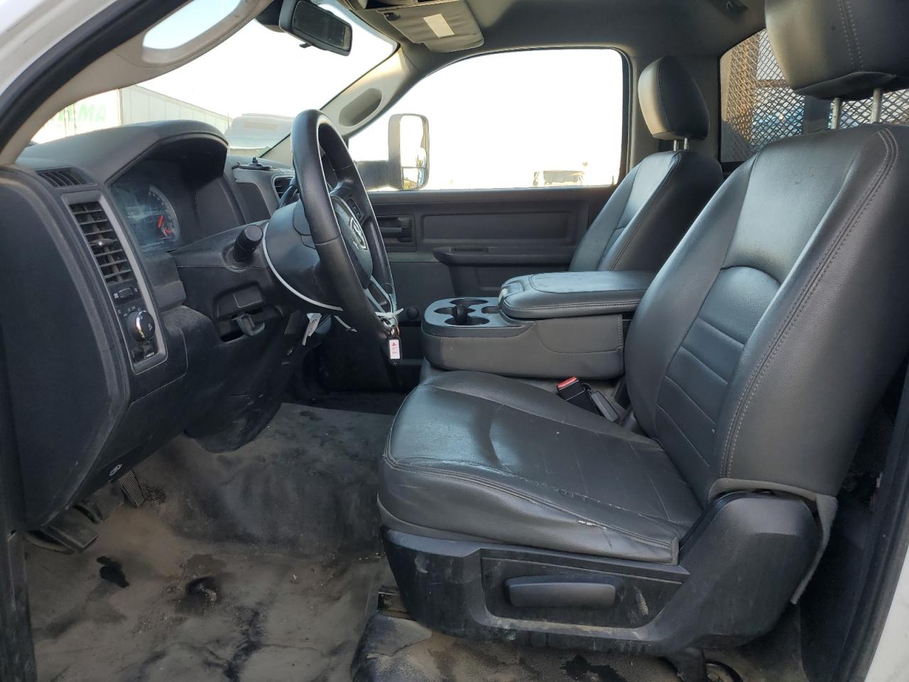 2014 RAM 5500 - Image 7