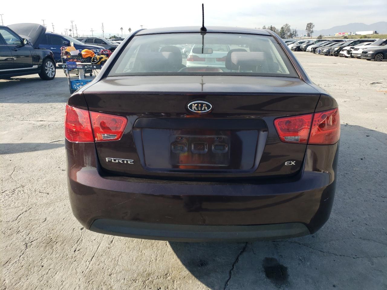 2011 Kia Forte - Image 6
