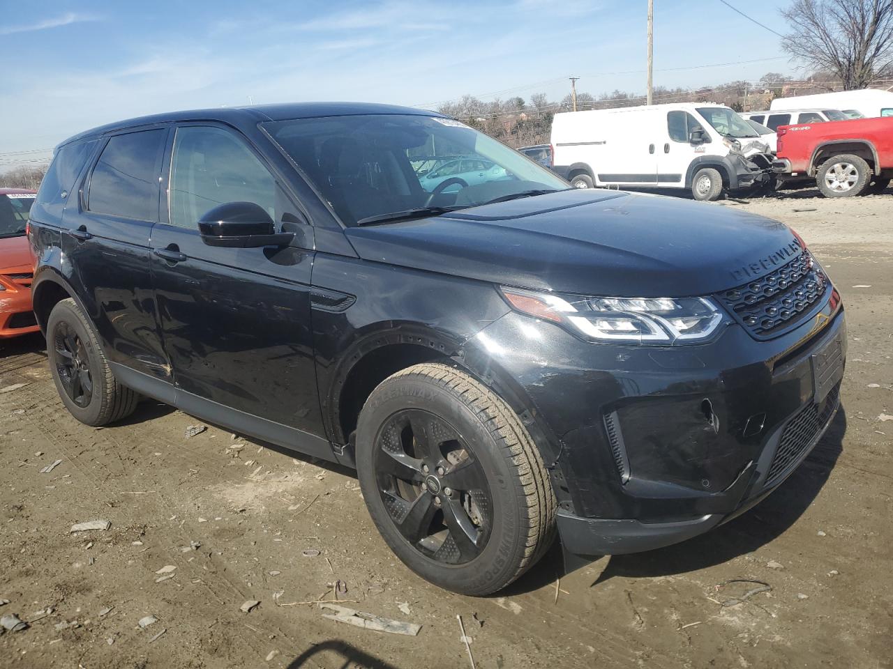 2023 Land Rover Discovery - Image 4