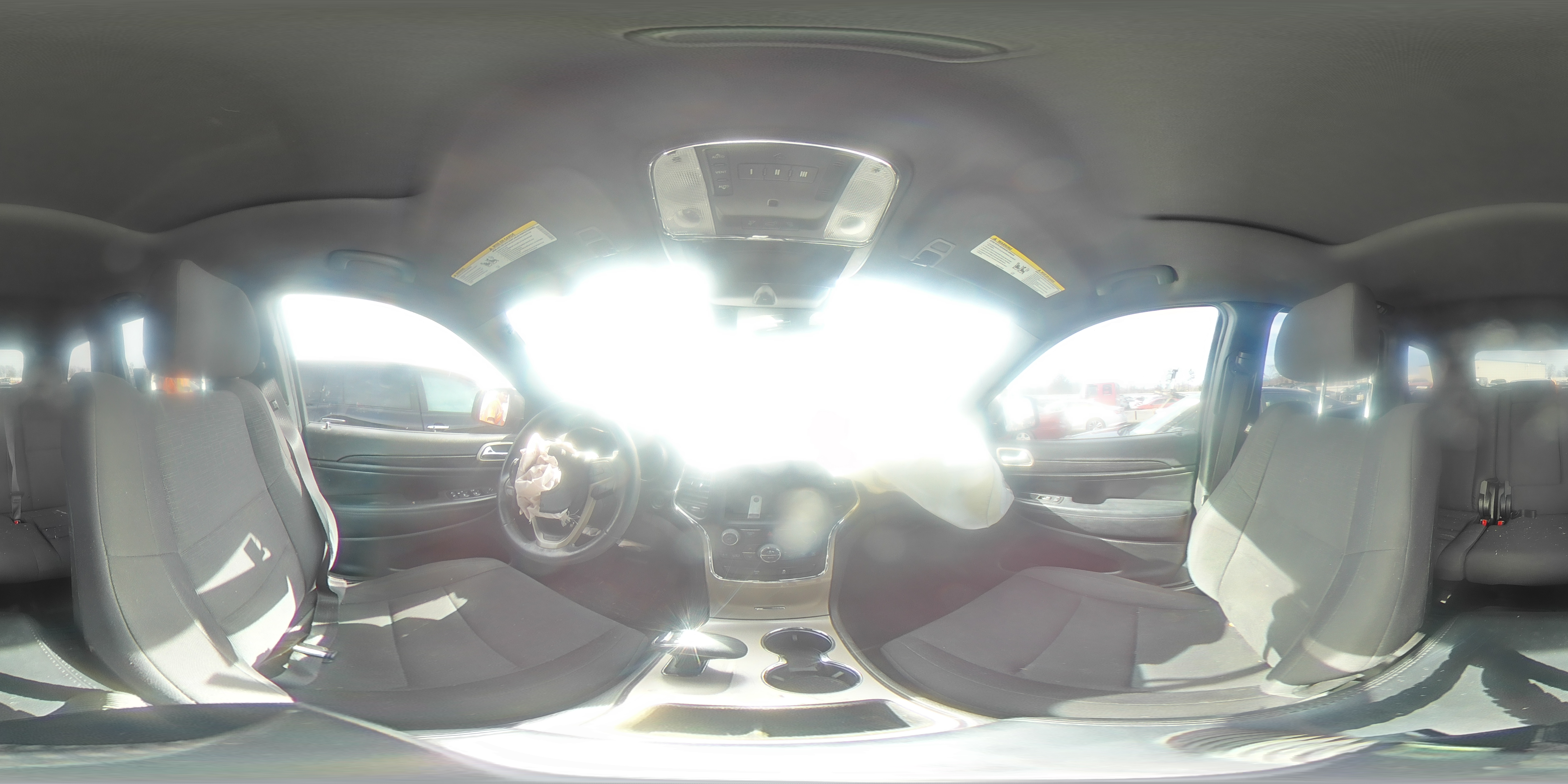 2014 Jeep Grand Cherokee - Image 13