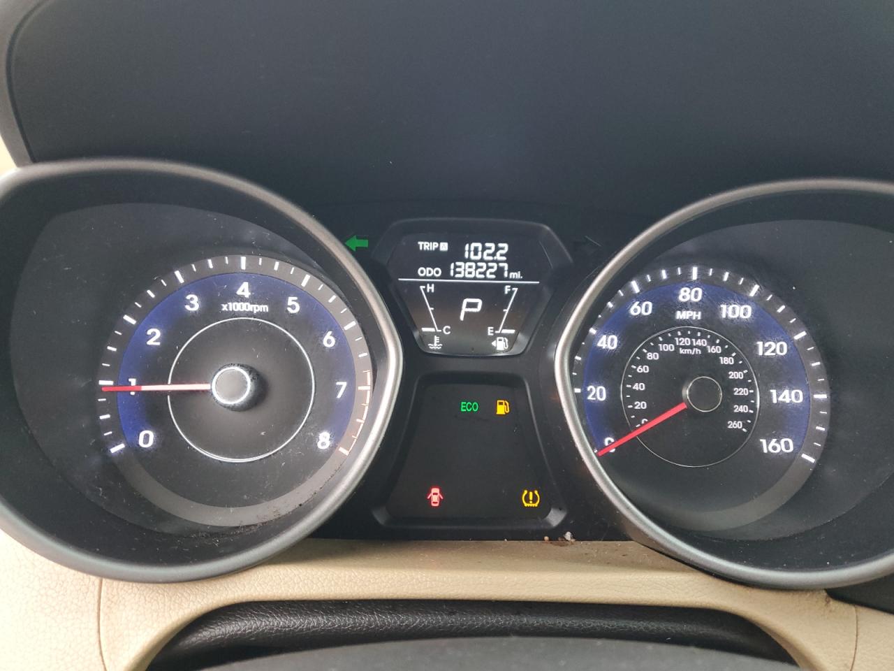 2013 Hyundai Elantra - Image 9